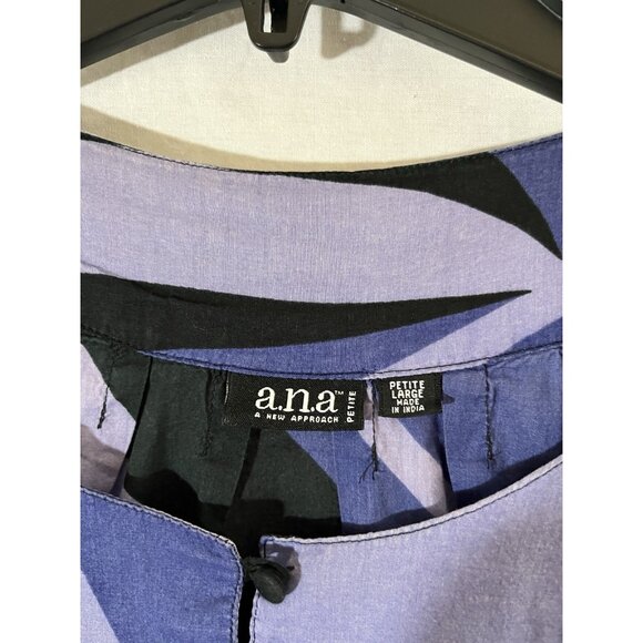 A.n.a Women's Short Sleeve petite Large Black & Purple Print Blouse - Picture 2 of 7